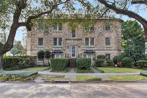 1586 Jefferson Ave #4 Photo 1