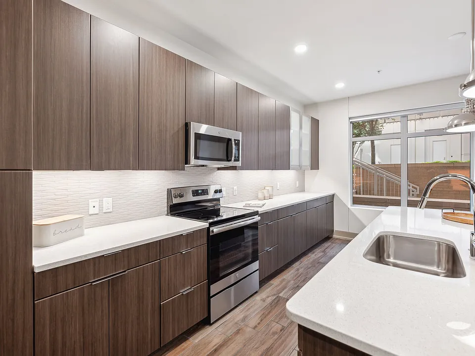 Premium Cabinetry at LVL29