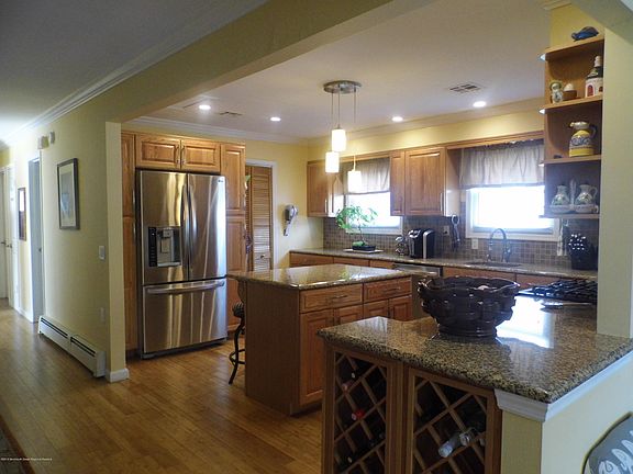5th image of 9 Purnell St