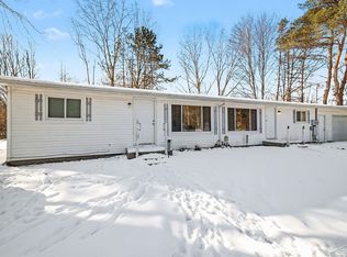 2940 S Brennan Rd, Hemlock, MI 48626