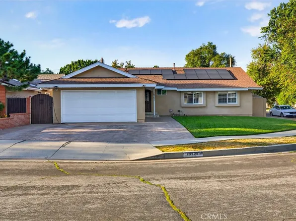 16751 Londelius St, North Hills, CA 91343