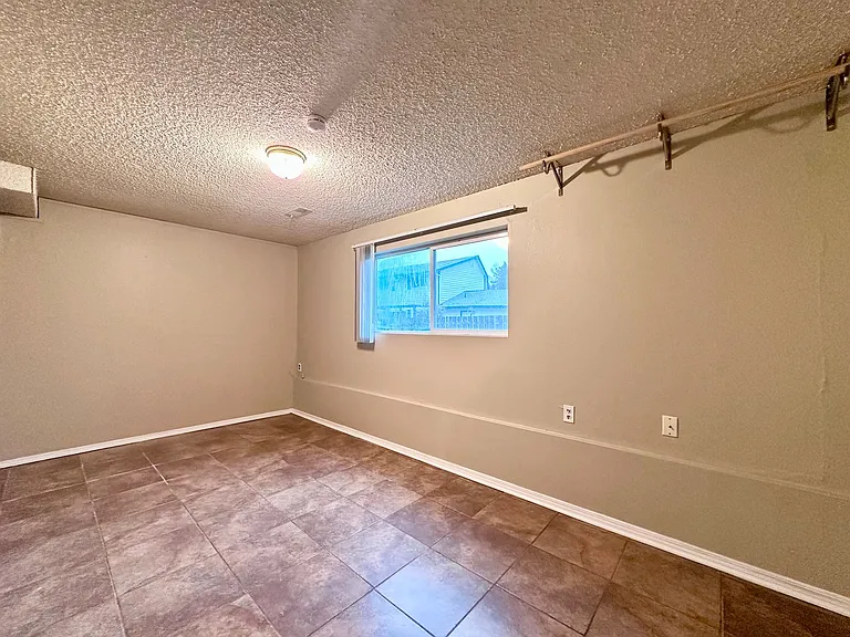 6300 SW Fisher Ave — Photo 27