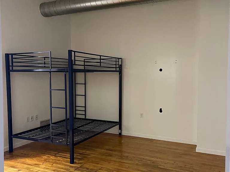 HUGE Downtown Loft 2 Bedrooms, 2 Bathrooms in Syracuse — Photo 8