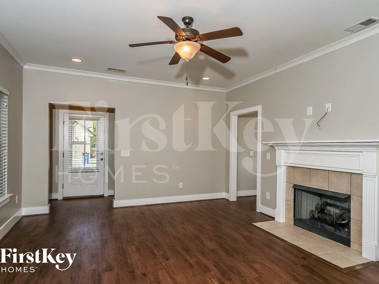 4 bed, 3.0 bath, 1770 sqft, $1,865 — Photo 2