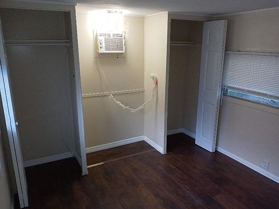 4th image of 33 W North Shore Ave #5