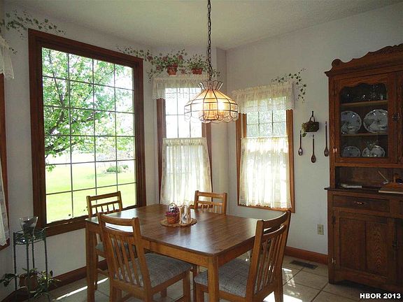 5th image of 15815 Forest Lake Dr