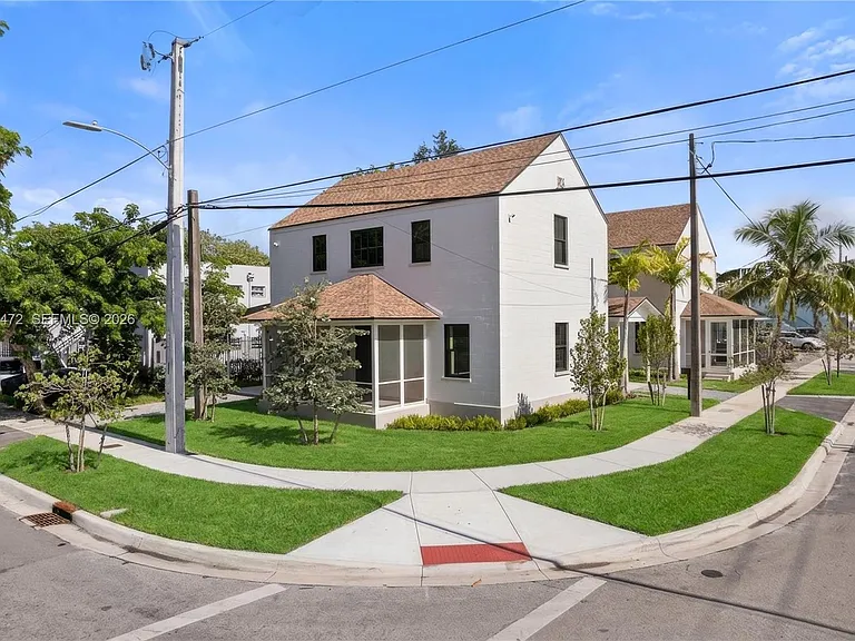 3603 Thomas Ave — Photo 4