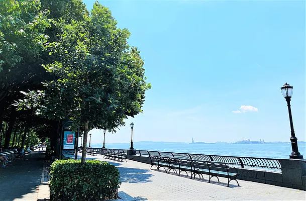 Rented by Douglas Elliman | media 38