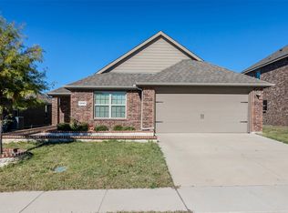 1245 Ophelia Rd, Forney, TX 75126