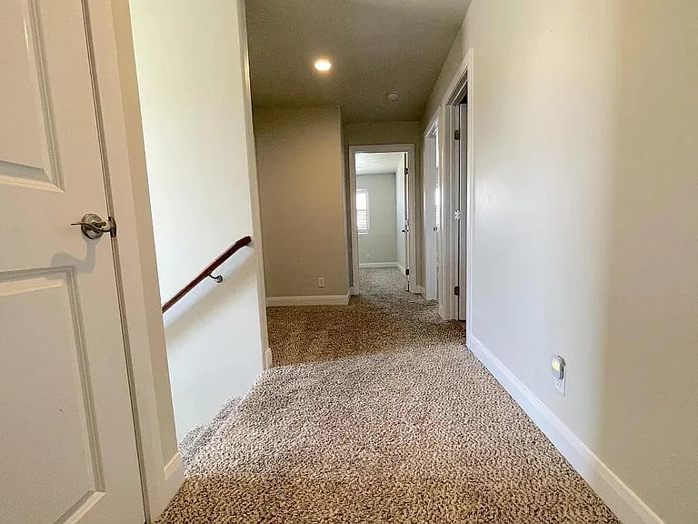 3971 Bella Vista Dr — Photo 10