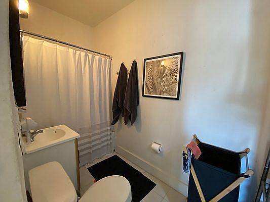 4th image of 600 Lincoln Pl #4I