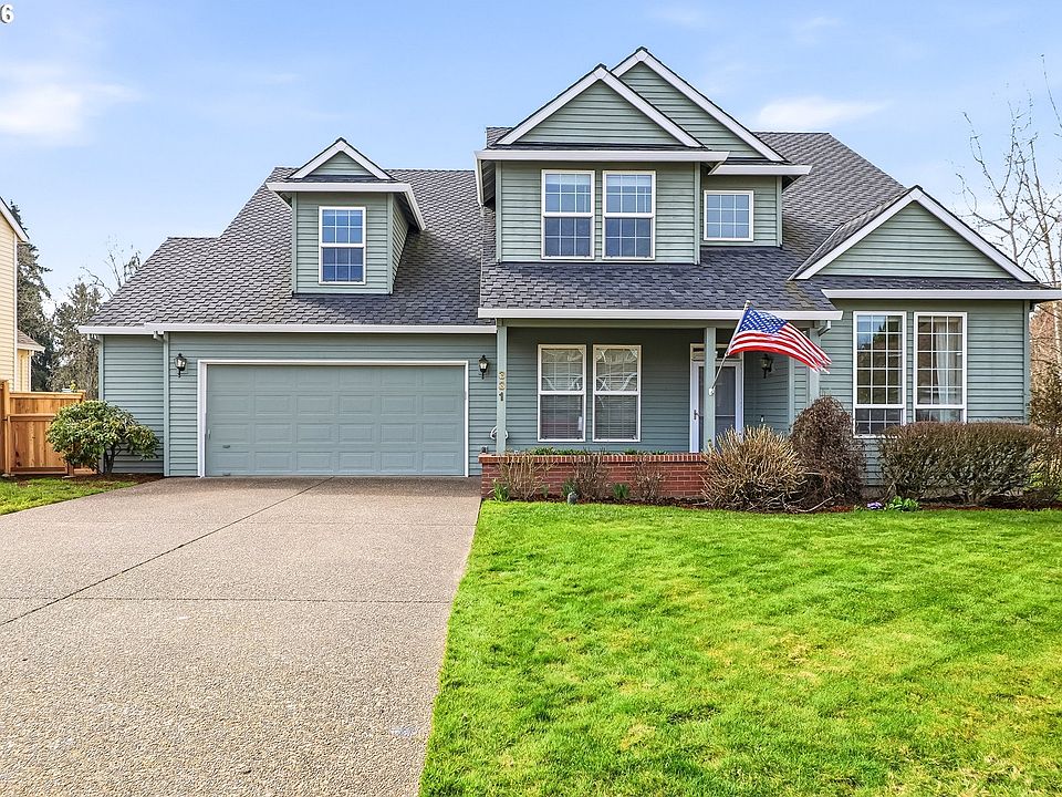 1st image of 331 NE Hillwood Dr