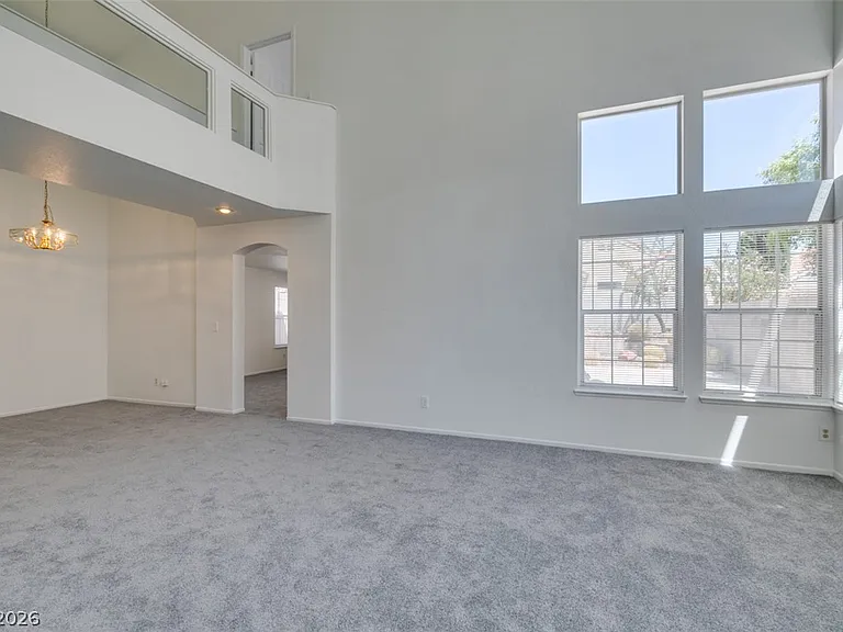 9712 Peacock Hill Cir — Photo 4