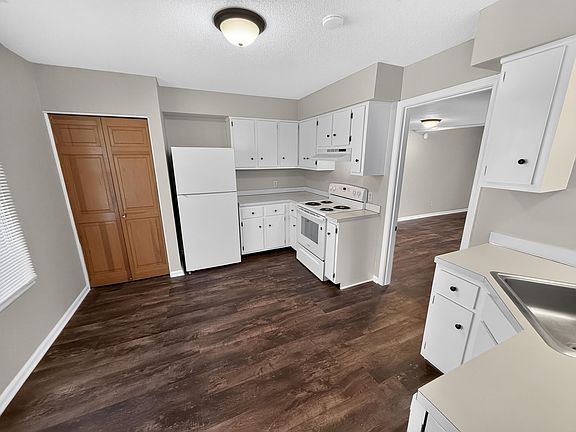 3rd image of 1201 Old 63 S APT 203