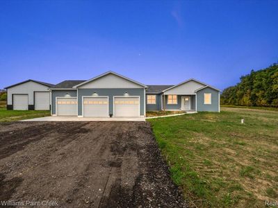 2647 Country Kate Ln, Imlay City, MI, 48444
