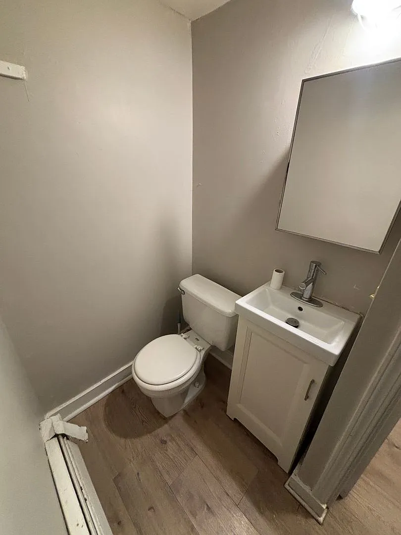 2715 Stone Park Blvd — Photo 1