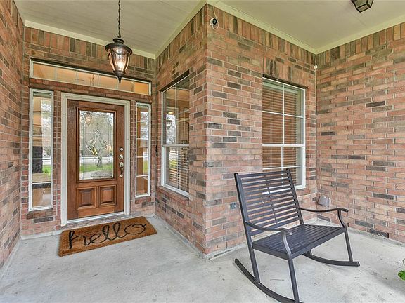 4th image of 11718 Water Oak Dr