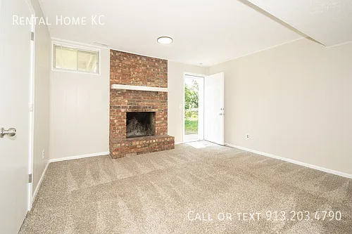 16413 W 123rd St — Photo 23