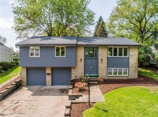 9 Black Oak Dr, Pittsburgh, PA