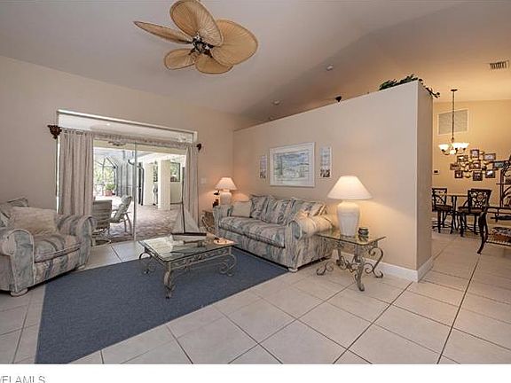 2nd image of 6011 Standing Oaks Ln