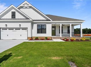 2223 Captiva Ln, Chesapeake, VA 23321