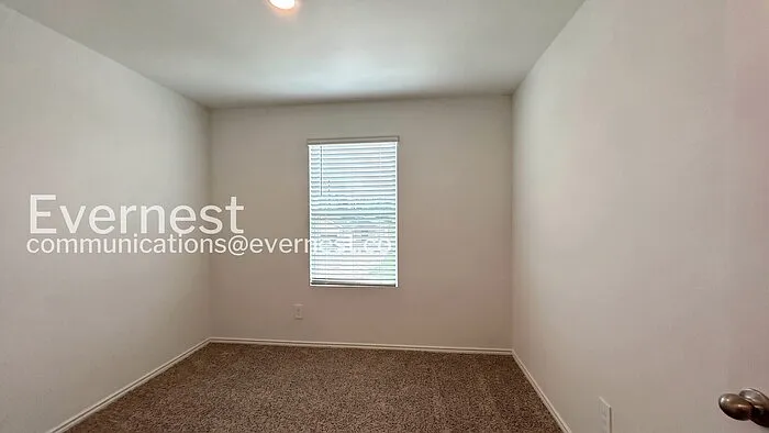 16043 Mahogany Way — Photo 12