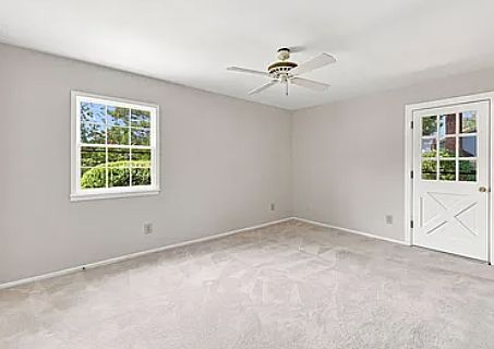 1st image of 2371 Buckingham Rd