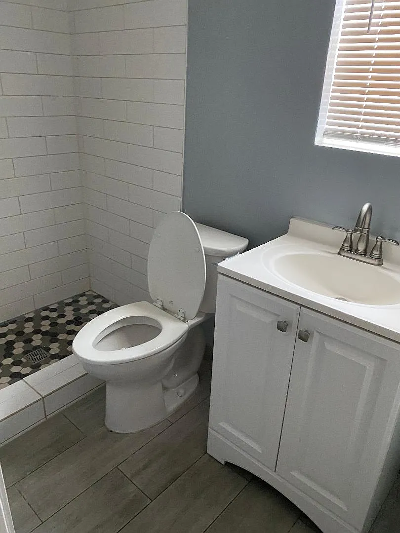 Studio, 450 sqft, $1,650 — Photo 2