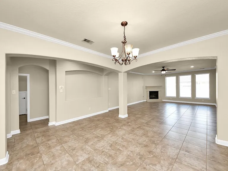 19126 Gaslamp Point Ct — Photo 14