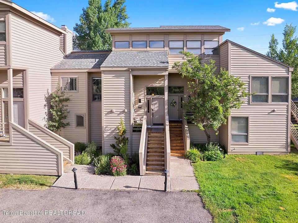 1st image of 3930 N Pond Dr #4712