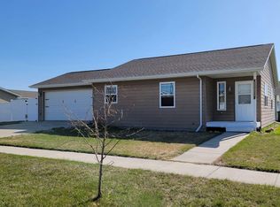 1425 Pactola Cv, Brookings, SD 57006
