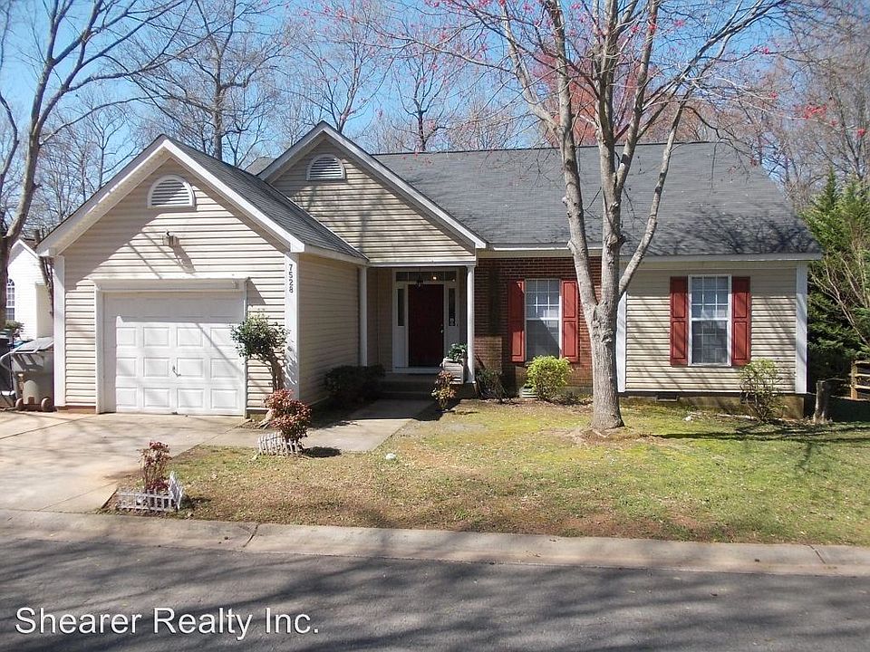1st image of 7528 Heronwood Ln #000