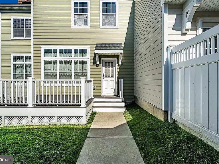 309 Quigley Dr — Photo 31