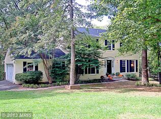 11233 Cranbrook Ln, Oakton, VA 22124
