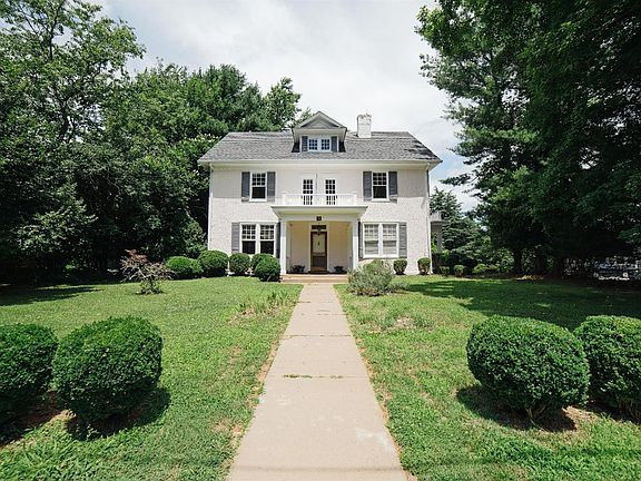 2nd image of 7 N Princeton Cir