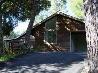 28951 Malibu Rancho Rd, Agoura, CA 91301