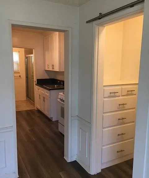 135 N Sweetzer Ave #3 — Photo 5