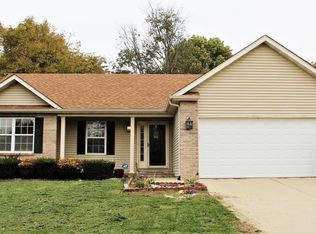 3205 Tanglebrook Dr, Shiloh, IL 62221