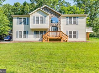 259 Blue Bird Ln, Harpers Ferry, WV 25425