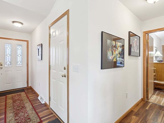 5th image of 4529 Deerwood Dr