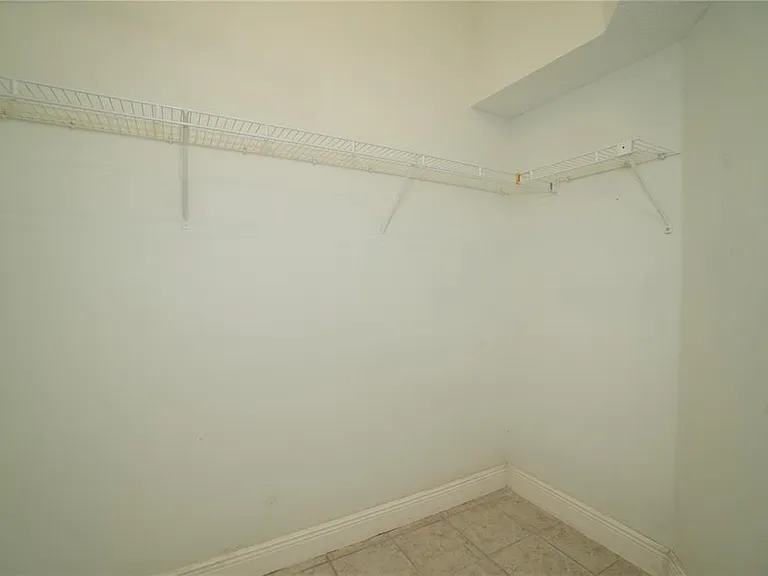 2560 Sage Dr W — Photo 13