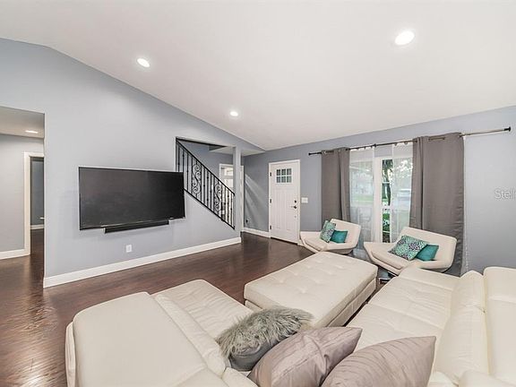 5th image of 3634 Fremantle Dr