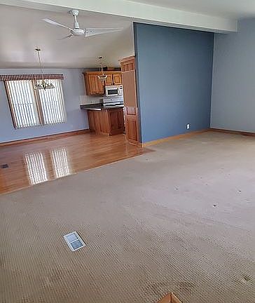 4th image of 6110 Country Way N