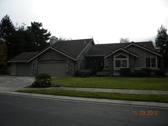 1st image of 112 Calle Cuesta