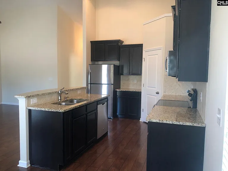 764 Ruskin Dr — Photo 10