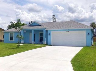 2238 SE Gaslight St, Port Saint Lucie, FL 34952
