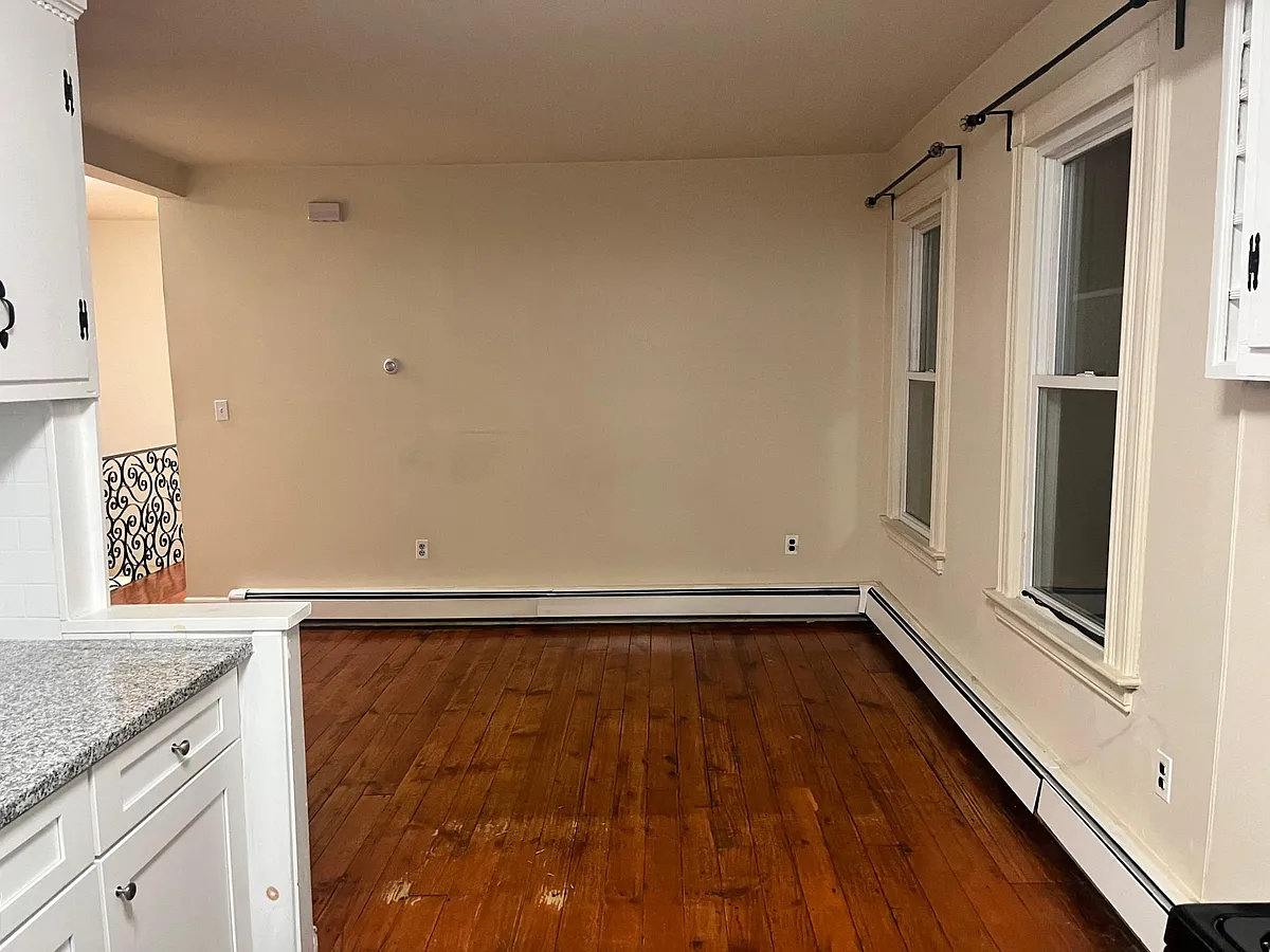 Building Photo - 217 Glenridge Ave #2
