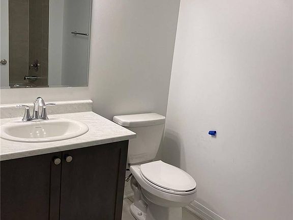 5th image of 95 Dundas St W #424
