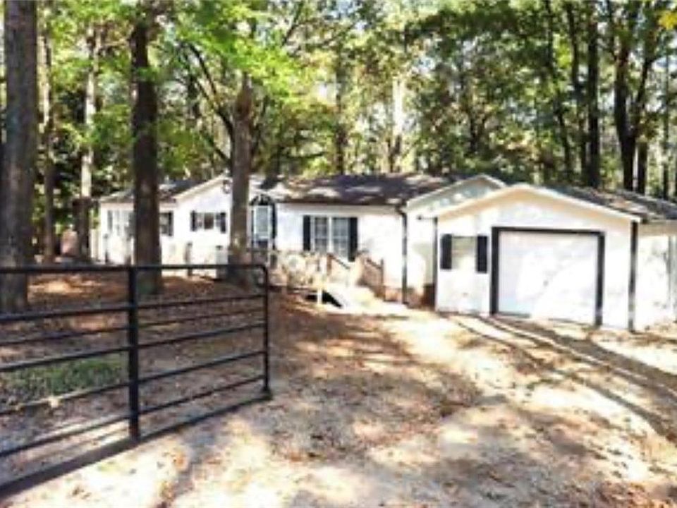 1st image of 576 Nichols Rd