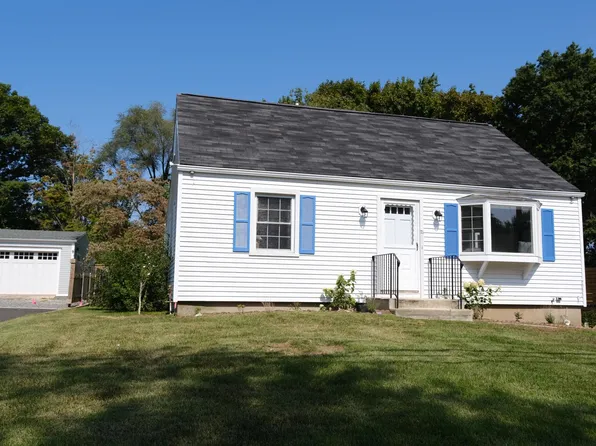 71 Maple St, Darien, CT 06820